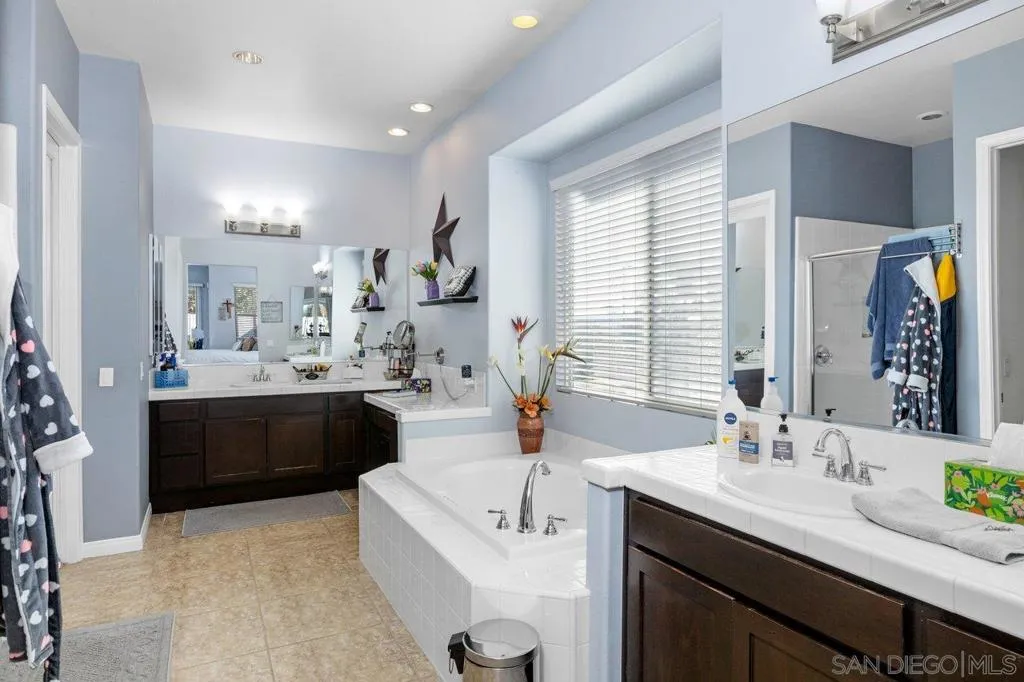 26025 Jack Rabbit Acres, Escondido, California 92026 home-pic-14