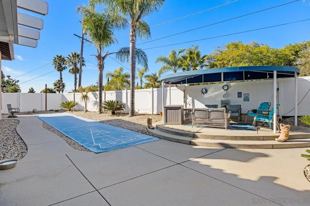 26025 Jack Rabbit Acres, Escondido, California 92026 home-pic-8