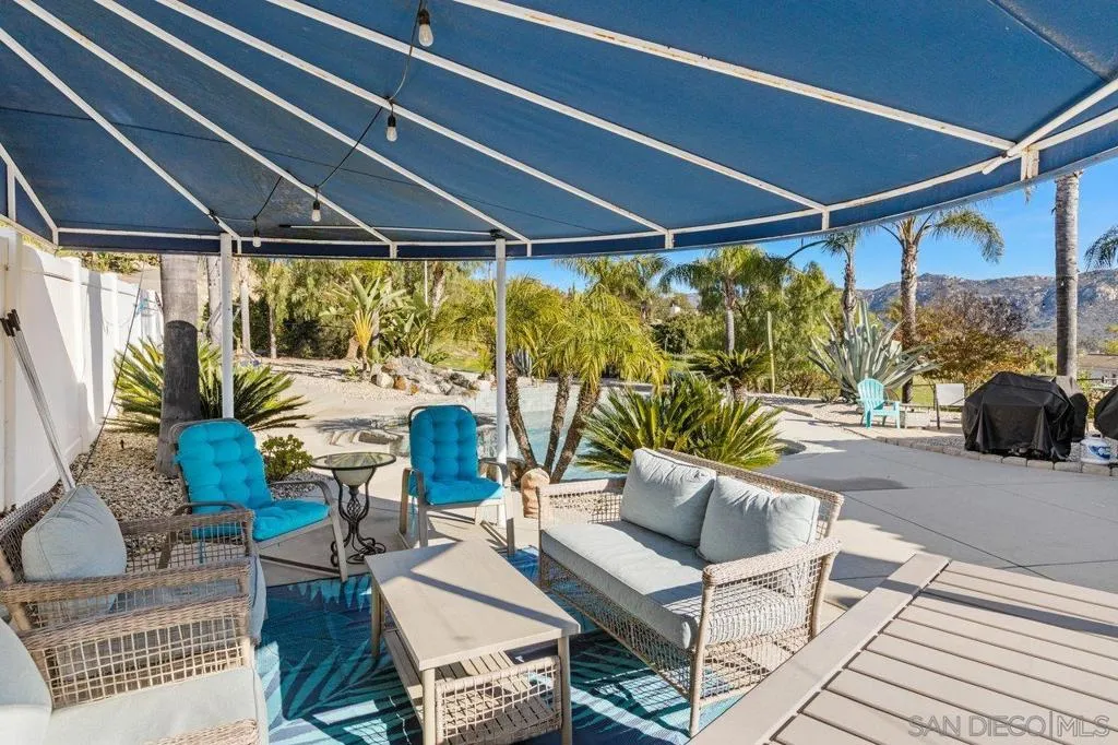26025 Jack Rabbit Acres, Escondido, California 92026 home-pic-7