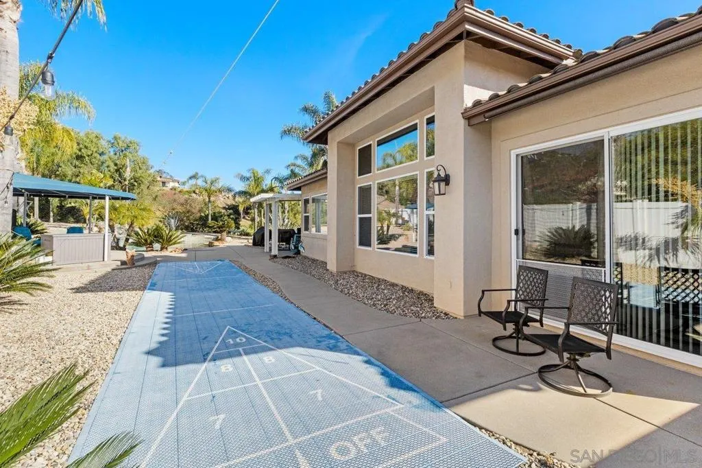 26025 Jack Rabbit Acres, Escondido, California 92026 home-pic-6