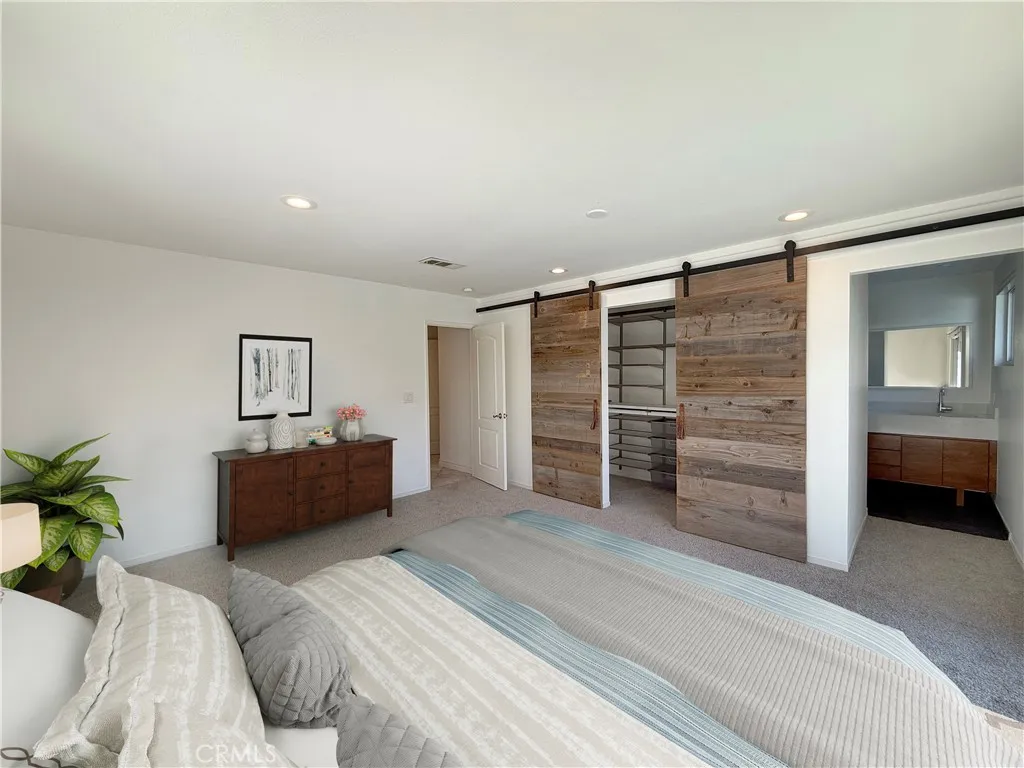 2123 Earnshaw Drive, Placentia, California 92870 home-pic-19