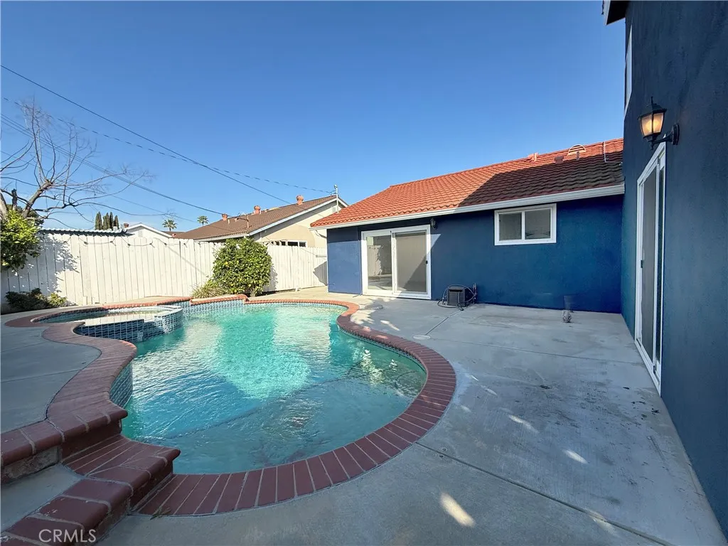 2123 Earnshaw Drive, Placentia, California 92870 home-pic-28