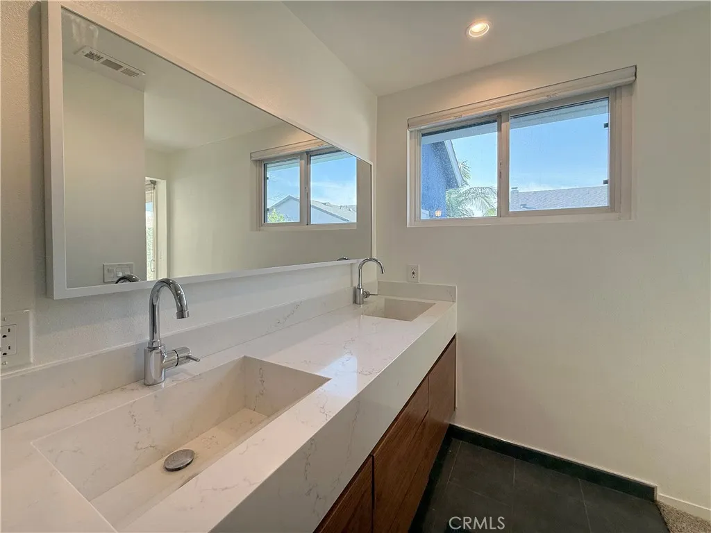 2123 Earnshaw Drive, Placentia, California 92870 home-pic-27