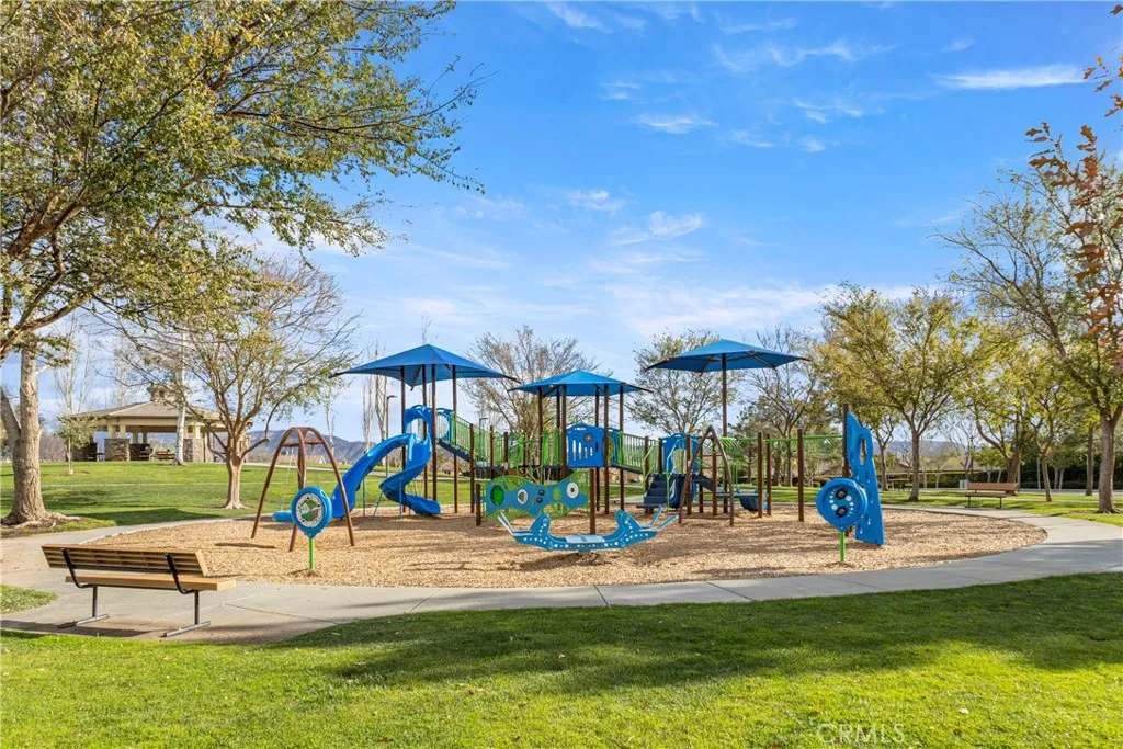 1218 N Larkspur Lane, Beaumont, California 92223 home-pic-29
