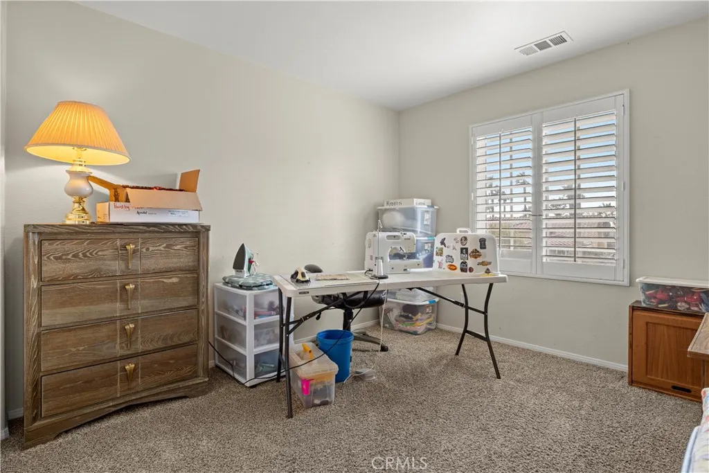 1218 N Larkspur Lane, Beaumont, California 92223 home-pic-14
