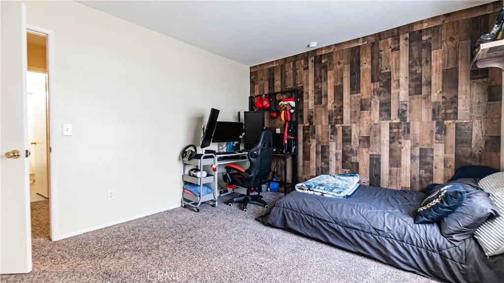 22993 Eyota, Apple Valley, California 92308 home-pic-26
