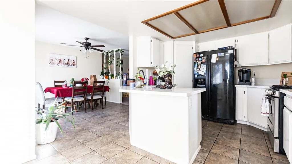 22993 Eyota, Apple Valley, California 92308 home-pic-13