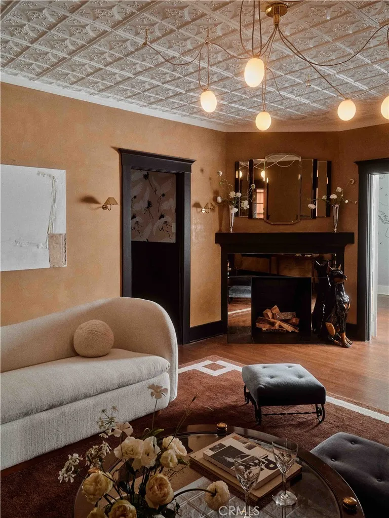 7148 Marshfield, Los Angeles, California 90046 home-pic-2