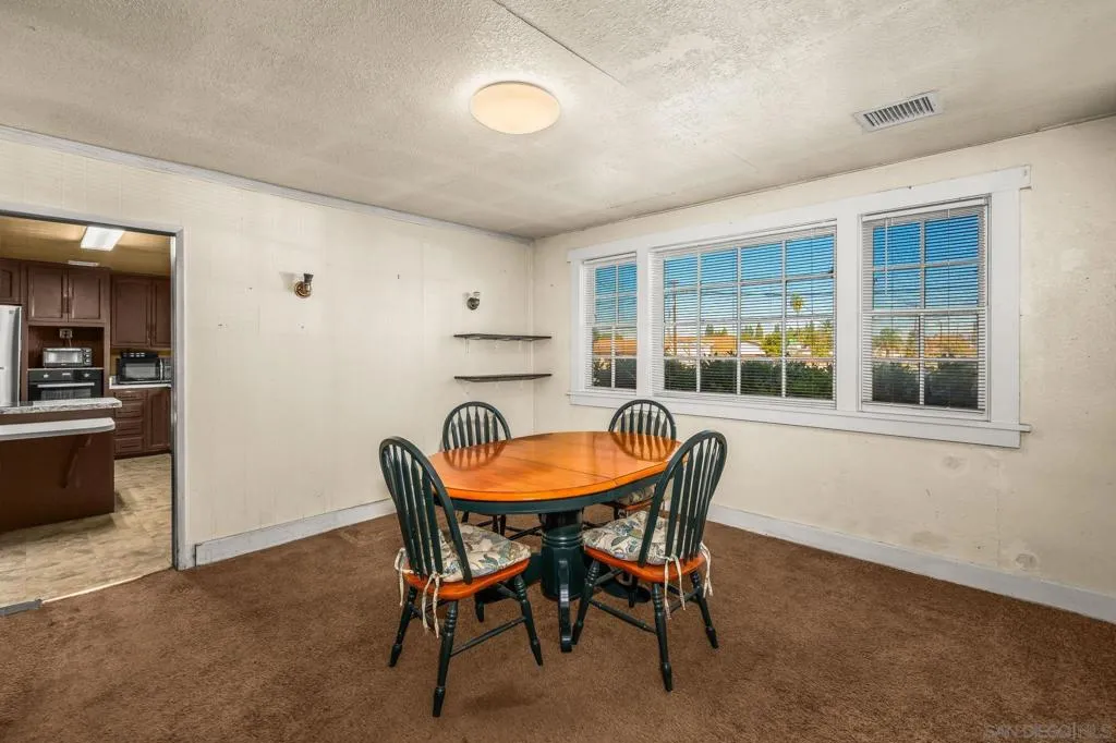 307 E Washington Ave, El Cajon, California 92020 home-pic-29