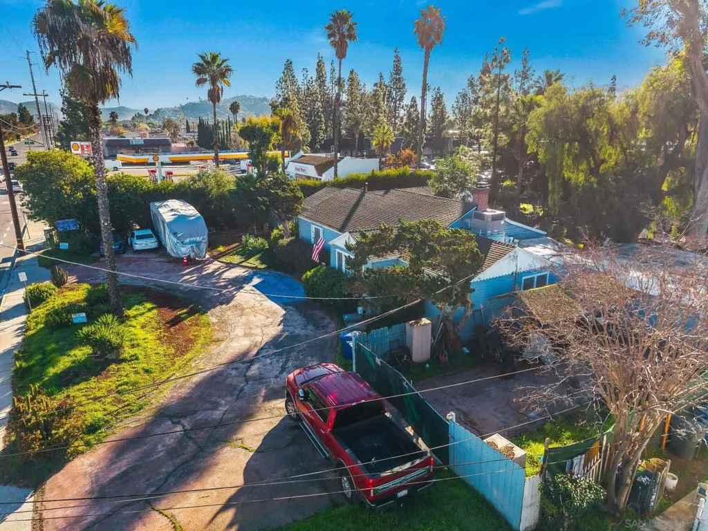 307 E Washington Ave, El Cajon, California 92020 home-pic-7