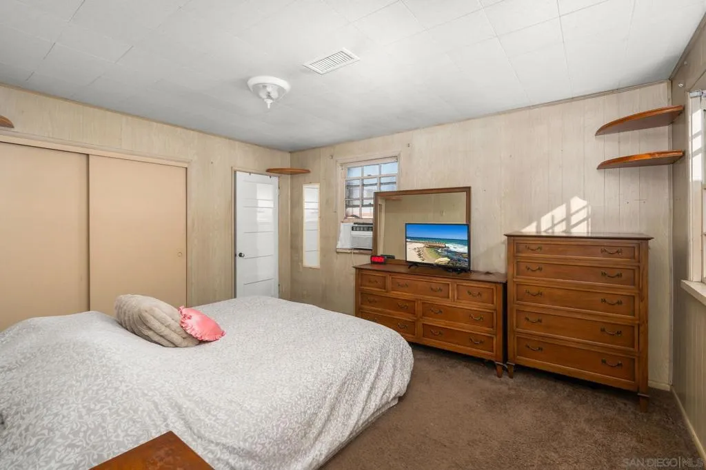 307 E Washington Ave, El Cajon, California 92020 home-pic-26