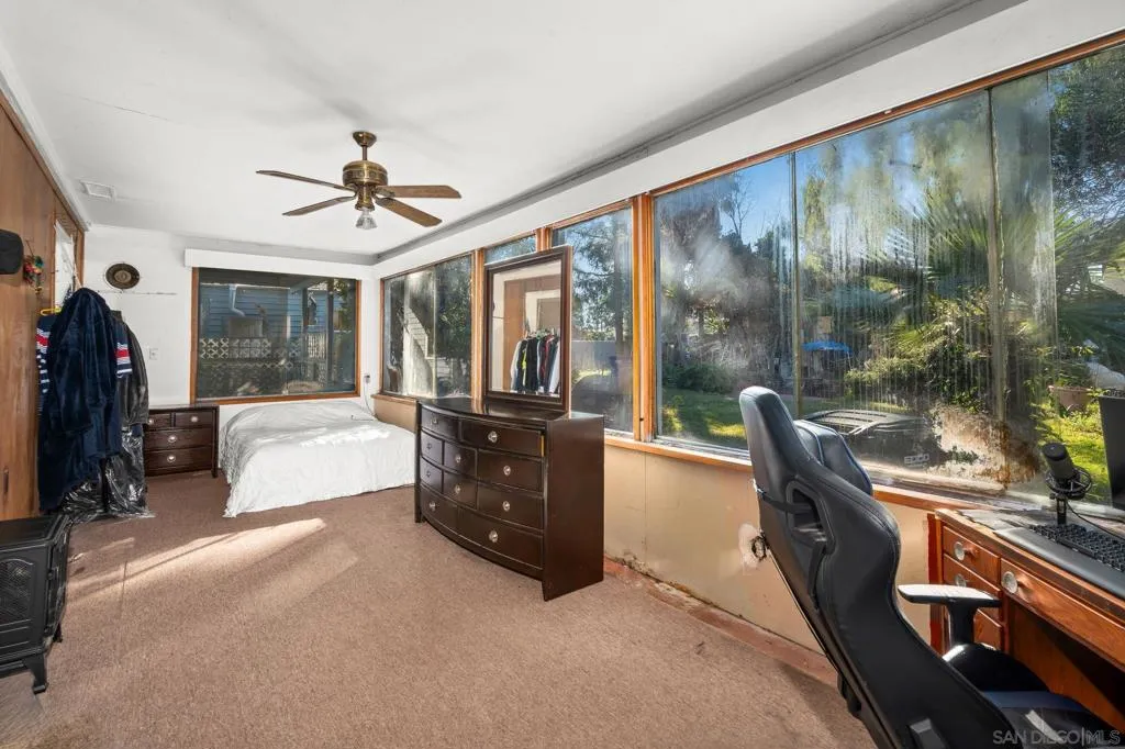 307 E Washington Ave, El Cajon, California 92020 home-pic-22