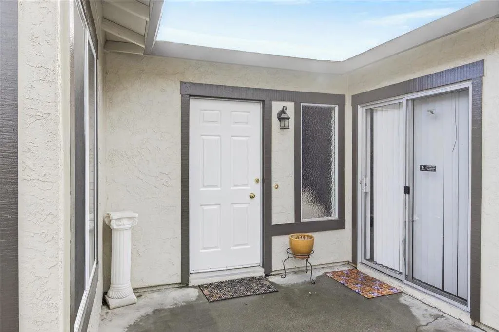 525 Cloudview Drive, Watsonville, California 95076 home-pic-5