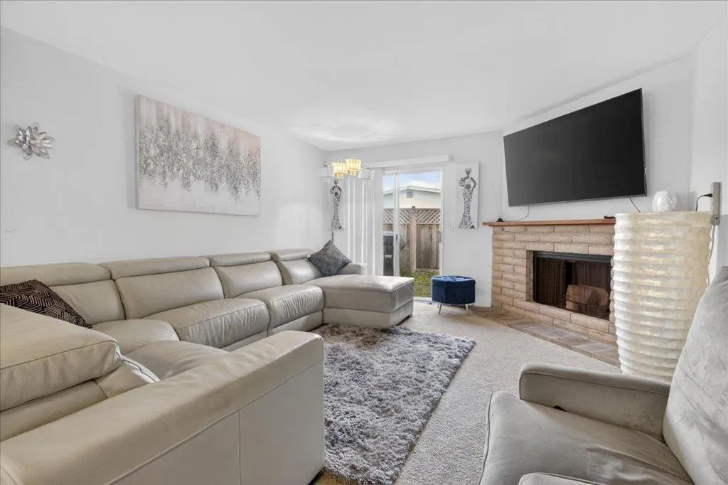 525 Cloudview Drive, Watsonville, California 95076 home-pic-8