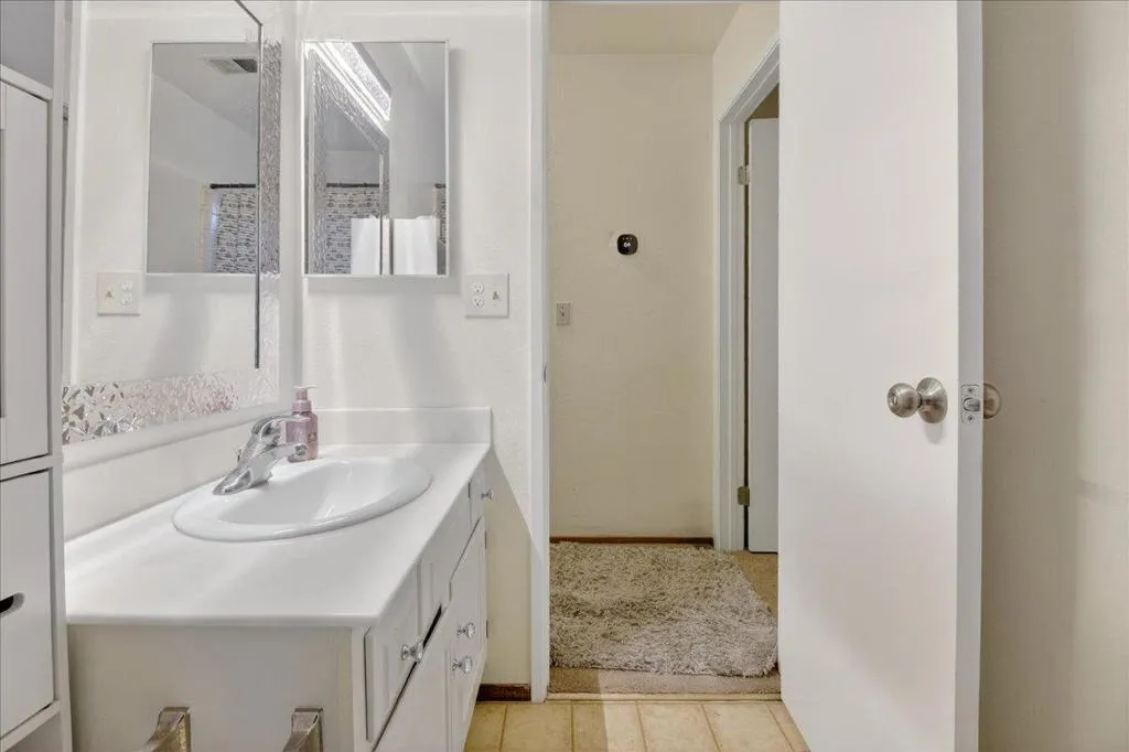525 Cloudview Drive, Watsonville, California 95076 home-pic-21
