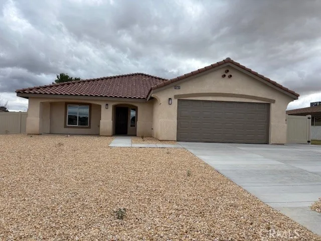 14765 Aberdeen, Helendale, California 92342 home-pic-1