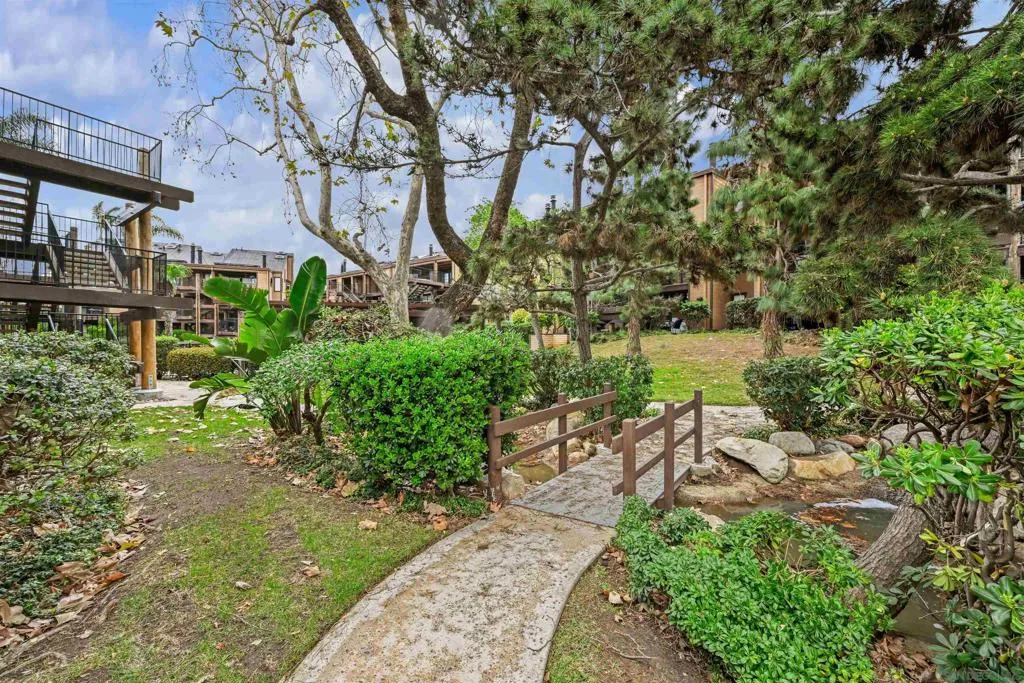 4008 Aguila St I, Carlsbad, California 92008 home-pic-30