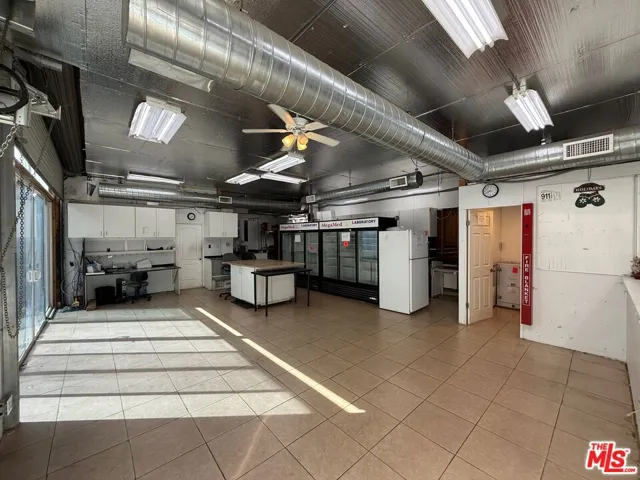 7304 Canby Avenue, Reseda, California 91335