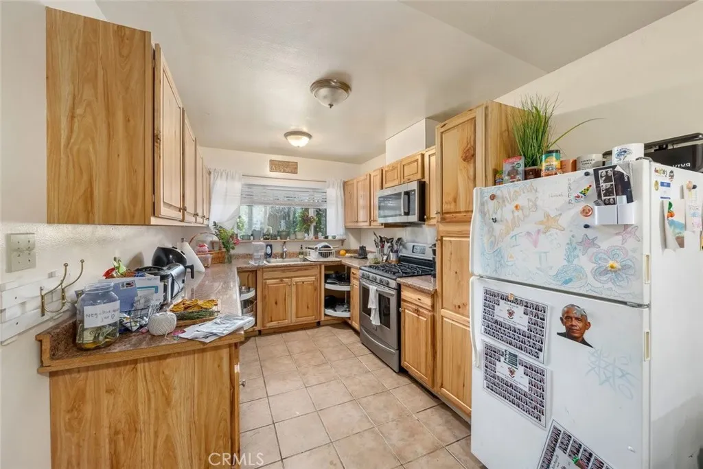 550 Highland, San Luis Obispo, California 93405 home-pic-11