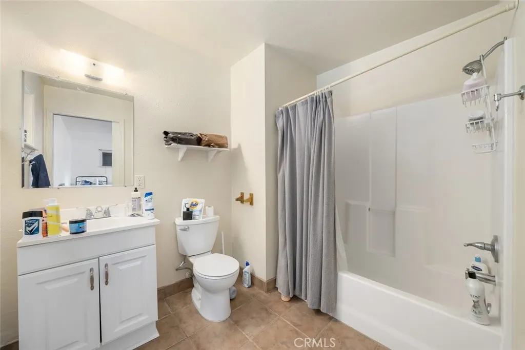550 Highland, San Luis Obispo, California 93405 home-pic-19