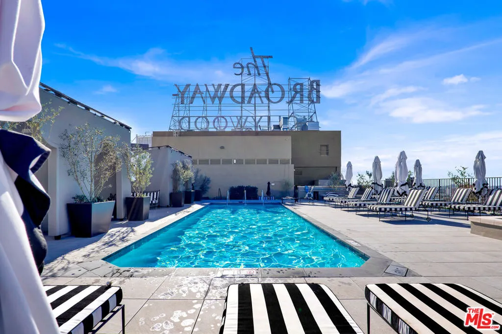 1645 Vine Street 711, Los Angeles, California 90028 home-pic-23