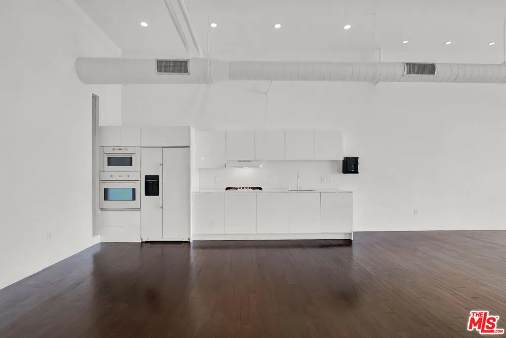 1645 Vine Street 711, Los Angeles, California 90028 home-pic-6