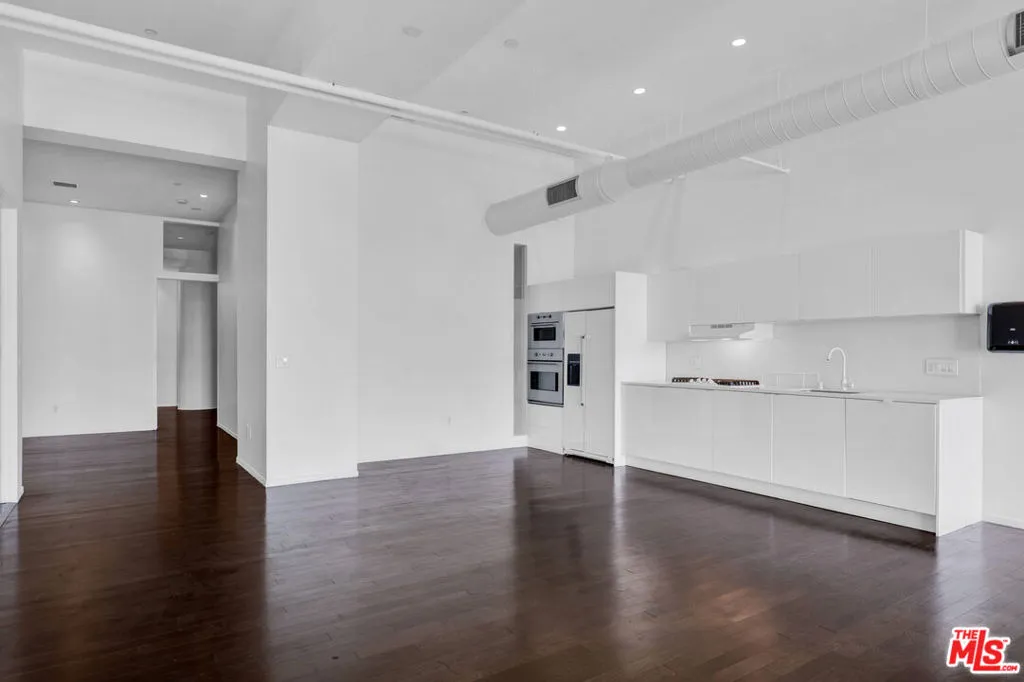 1645 Vine Street 711, Los Angeles, California 90028 home-pic-7