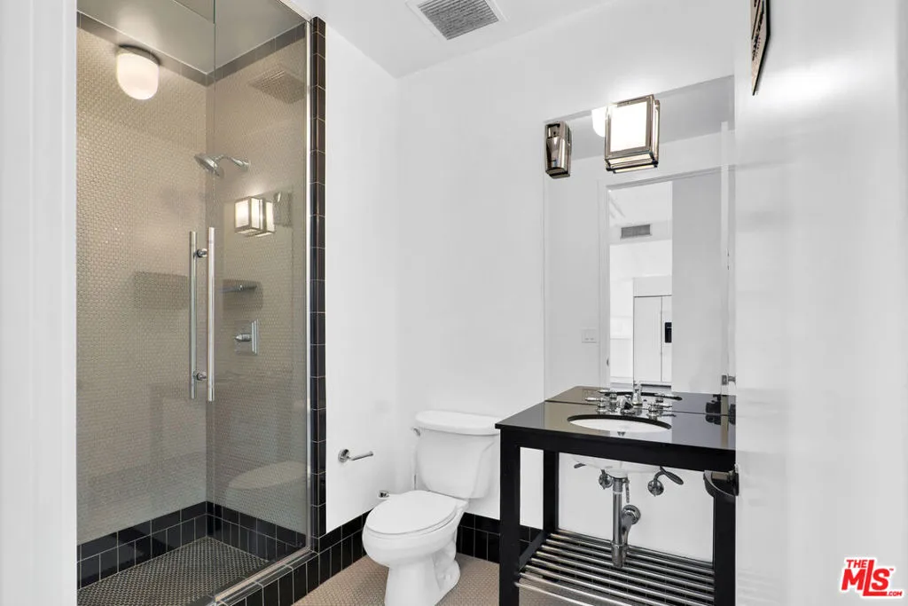 1645 Vine Street 711, Los Angeles, California 90028 home-pic-15
