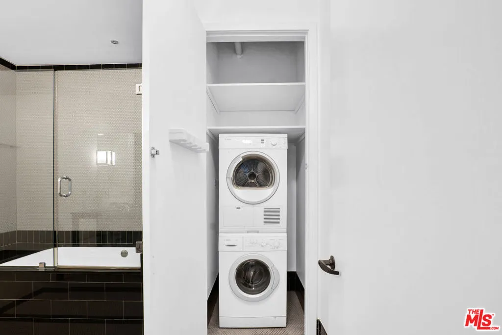 1645 Vine Street 711, Los Angeles, California 90028 home-pic-17
