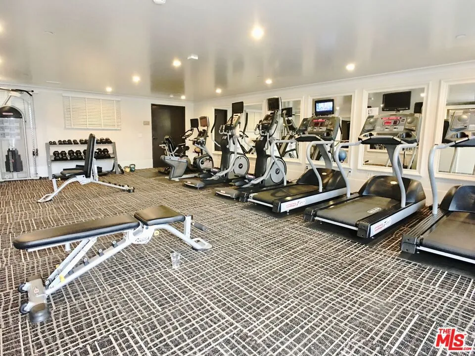 1645 Vine Street 711, Los Angeles, California 90028 home-pic-28