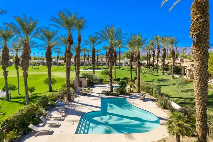 14-web-or-mls-14-print-MHHolly_2023_014