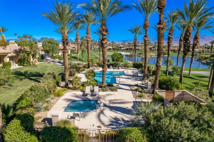 13-web-or-mls-13-print-MHHolly_2023_013