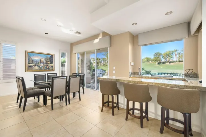 27-web-or-mls-27-print-MHHolly_2023_027