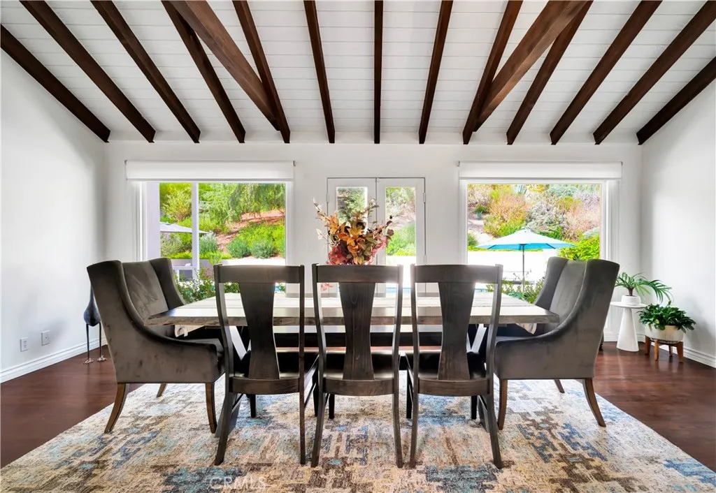 19631 Rosita Street, Tarzana, California 91356 home-pic-6