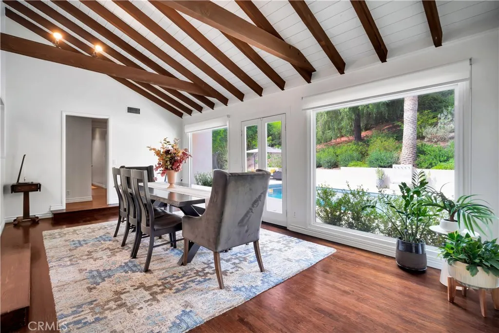 19631 Rosita Street, Tarzana, California 91356 home-pic-7