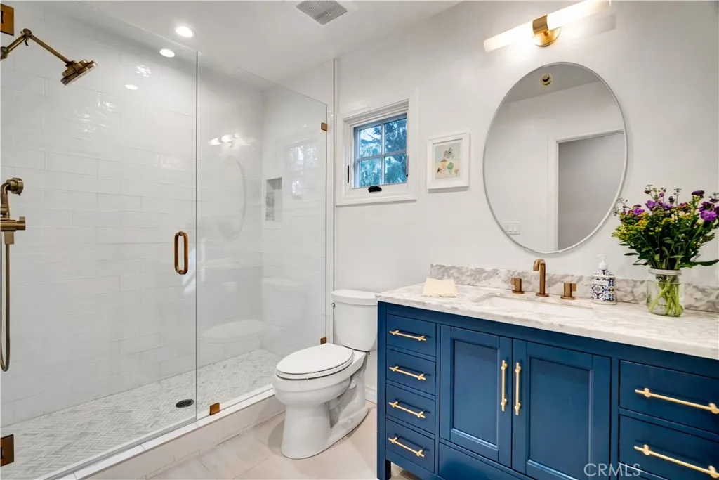 19631 Rosita Street, Tarzana, California 91356 home-pic-19