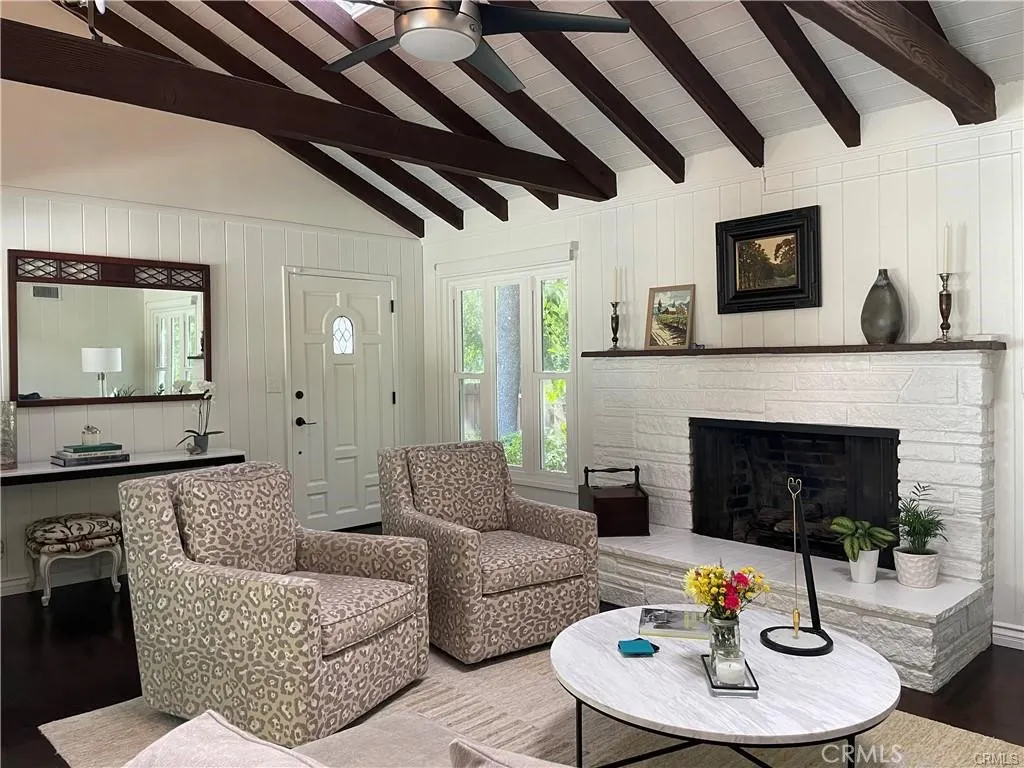 19631 Rosita Street, Tarzana, California 91356 home-pic-3