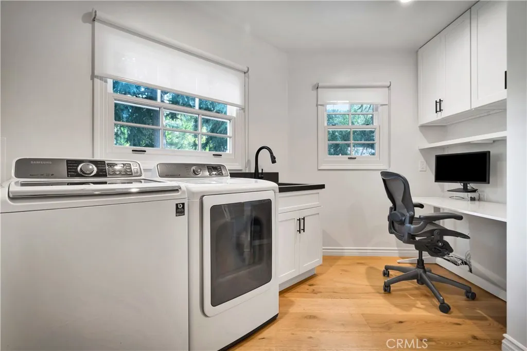 19631 Rosita Street, Tarzana, California 91356 home-pic-24
