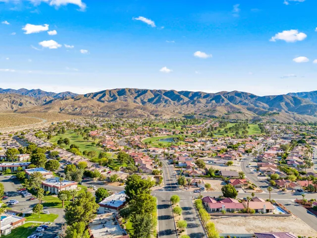 front view of mission lakes