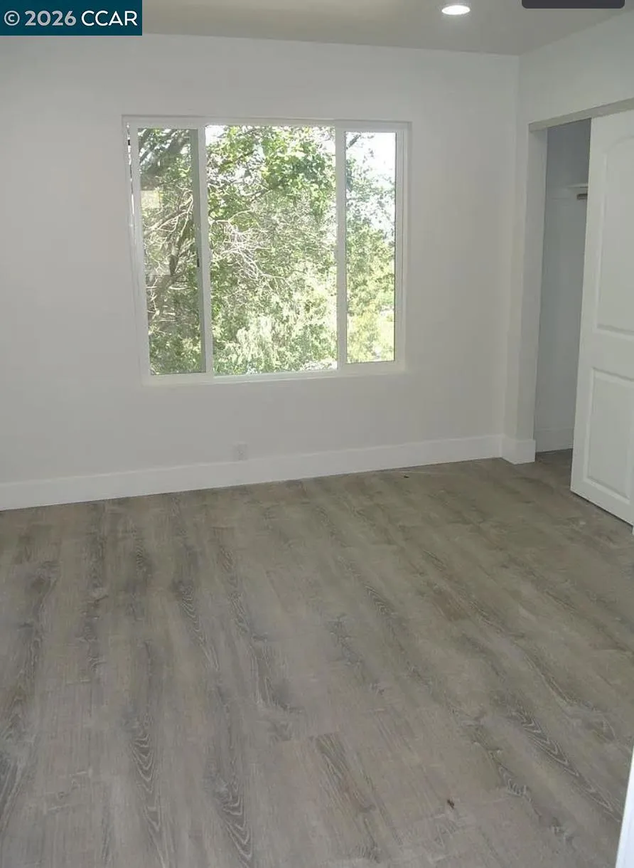 2220 2220 S Crest Ave, Martinez, California 94553 home-pic-14