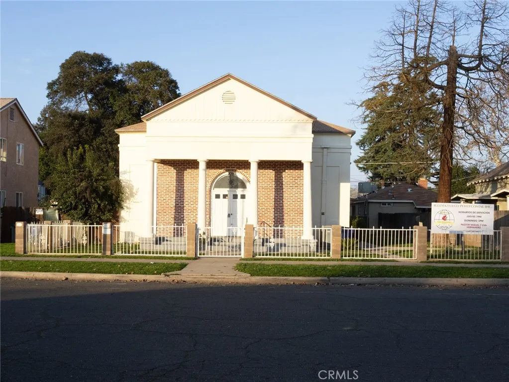 203 W 20th, Merced, California 95340 home-pic-1