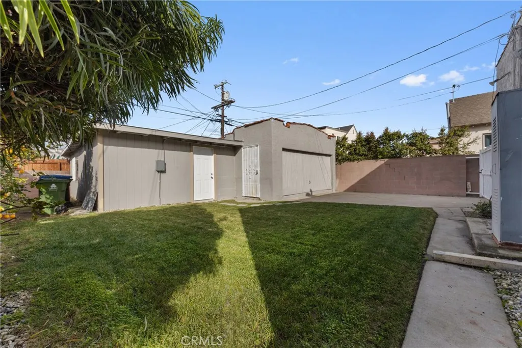 1937 W 80th Street, Los Angeles, California 90047 home-pic-29