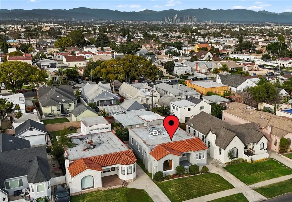 1937 W 80th Street, Los Angeles, California 90047 home-pic-34