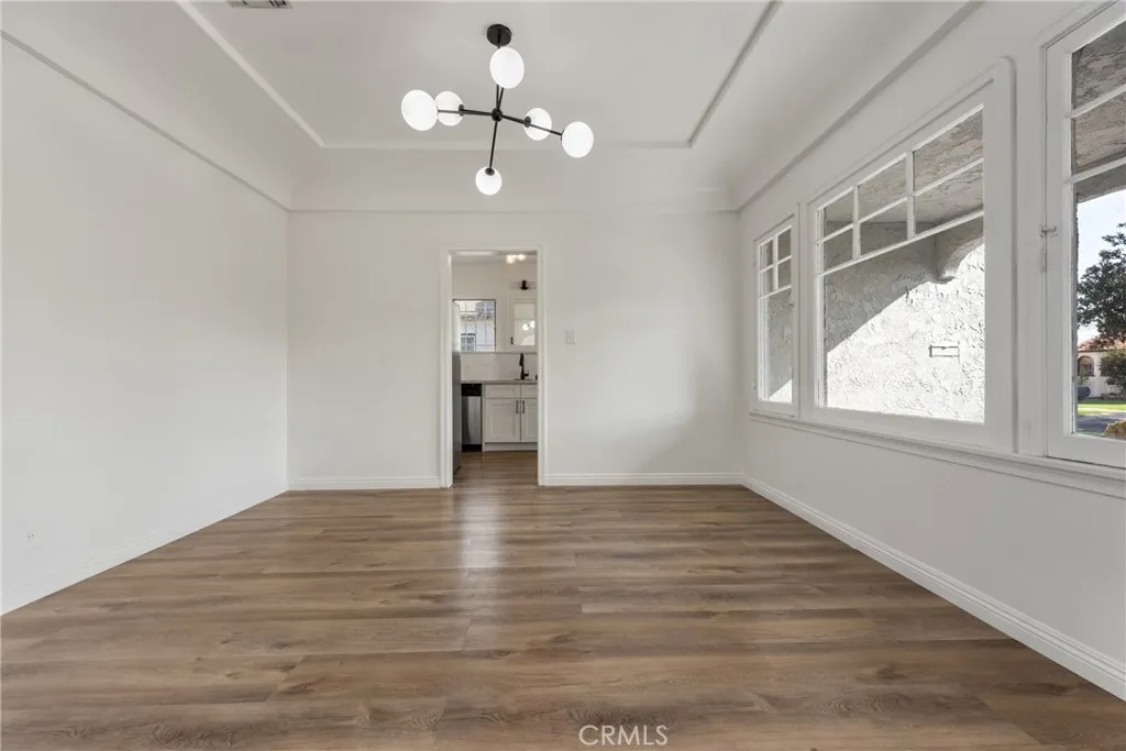1937 W 80th Street, Los Angeles, California 90047 home-pic-8