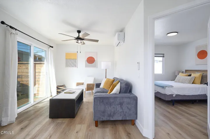 024_97_everett_moorpark_024_665