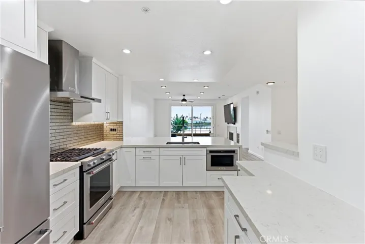 16291 Countess 115, Huntington Beach, California 92649