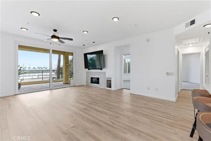 16291 Countess 115, Huntington Beach, California 92649