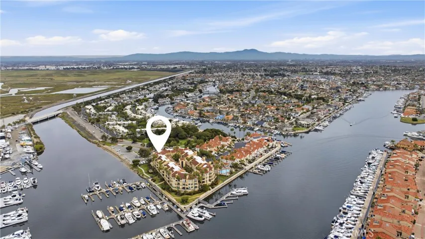 16291 Countess 115, Huntington Beach, California 92649