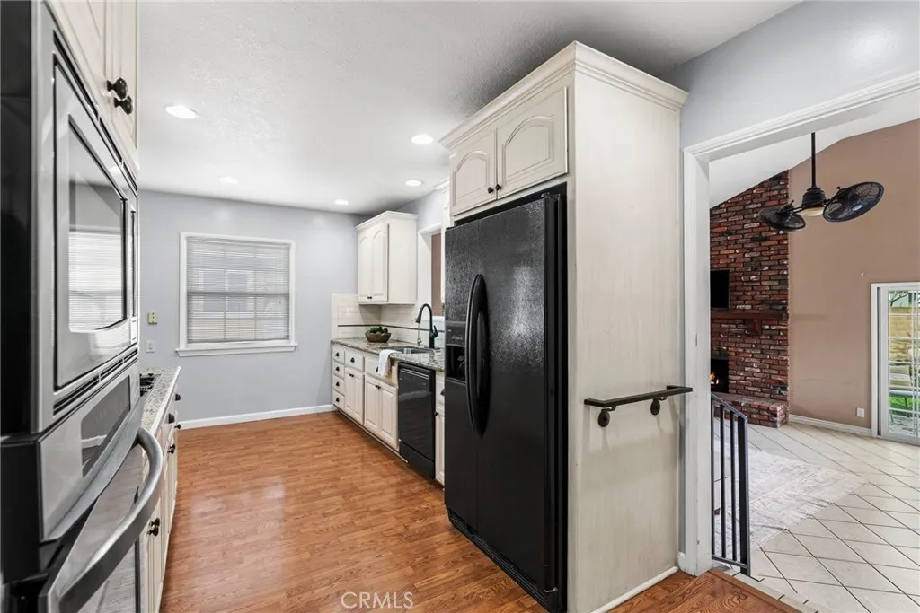 6019 Hardwick Street, Lakewood, California 90713 home-pic-8