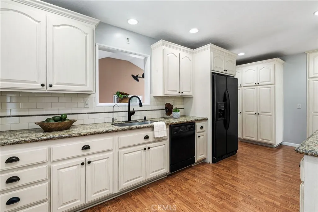 6019 Hardwick Street, Lakewood, California 90713 home-pic-6